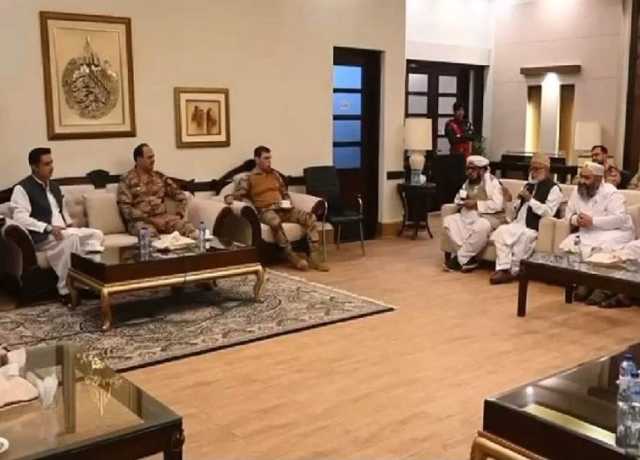 کوئٹہ، محرم الحرام کی سکیورٹی سے متعلق ایف سی ہیڈکوارٹرز میں اجلاس