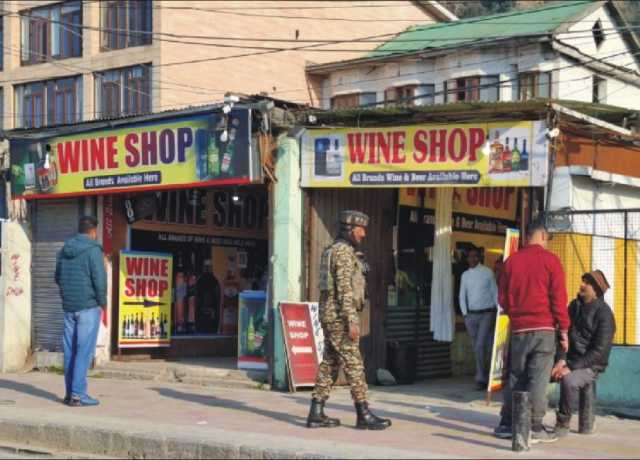 مقبوضہ کشمیر میں شراب کی دکانوں کا قیام علاقے کی مذہبی، ثقافتی شناخت پر براہ راست حملہ