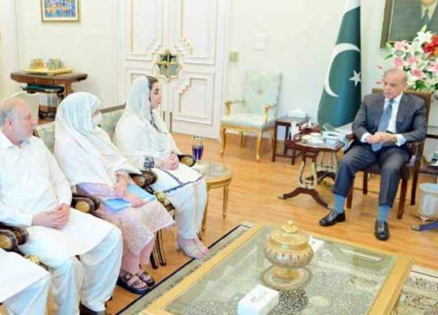 شہباز شریف سے ثمر ہارون بلور کی ملاقات، شہباز شریف نے پارٹی میں خیر مقدم کیا