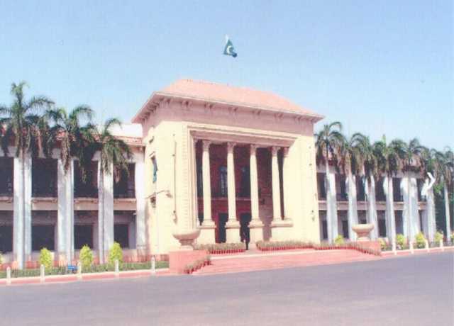 پنجاب اسمبلی میں جنرل عاصم منیر کو فیلڈ مارشل بنانے کے فیصلے کی تائید میں قرارداد جمع