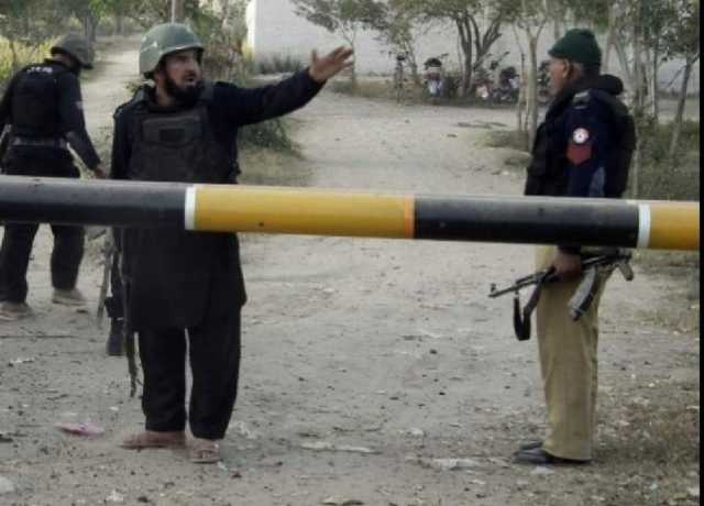 بنوں اور خیبر میں پولیس چوکیوں پر حملے ناکام
