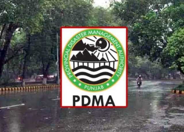 لاہور سمیت پنجاب کے مختلف اضلاع میں آندھی اور بارش کے بعد الرٹ جاری