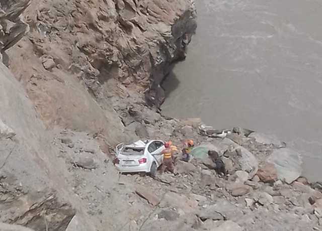 گلگت سے سکردو جاتے ہوئے لاپتہ ہونے والے گجرات کے 4 سیاحوں کا سرغ مل گیا