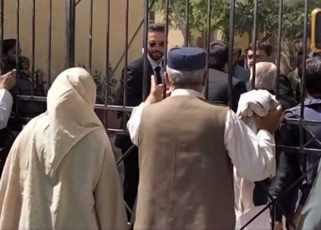 کوئٹہ، وکلاء نے ساتھی کی گرفتاری کیخلاف کچہری کے دروازے عوام کیلئے بند کر دیئے