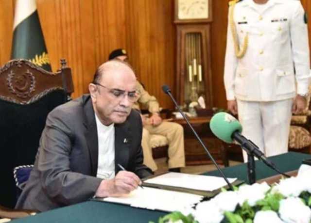 آصف علی زرداری نے بچوں کی شادی کی ممانعت کے بل پر دستخط کر دیے