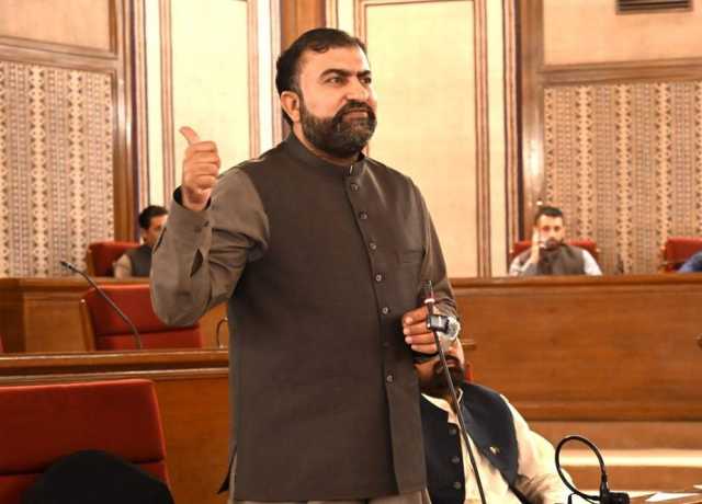 عوام کے تحفظ کیلئے کارروائیاں جاری رہینگی، سرفراز بگٹی