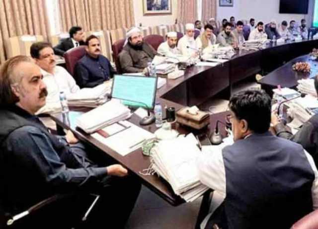 خیبر پختونخوا کابینہ میں بڑے پیمانے پر رد و بدل کا فیصلہ
