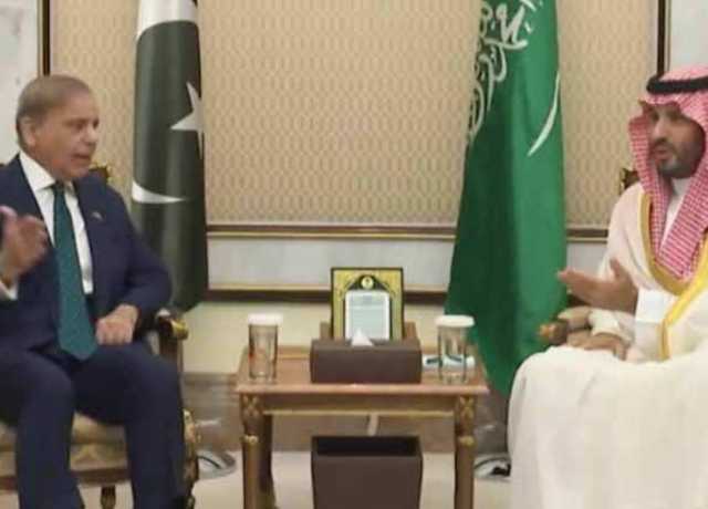 شہباز شریف اور محمد بن سلمان کی ملاقات، دوطرفہ تعاون بڑھانے پر اتفاق