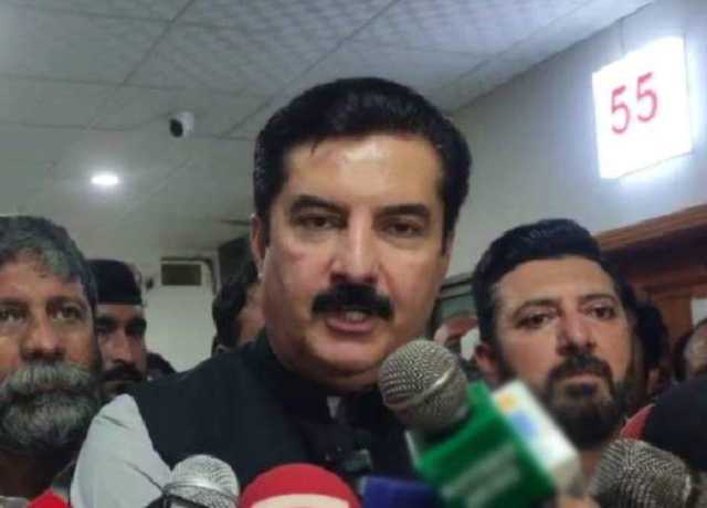 وفاق سے 700 ارب ملنے کے باوجود خیبرپختونخوا حکومت قیام امن میں ناکام ہے، فیصل کریم کنڈی