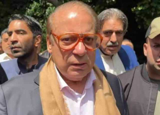 نواز شریف کی لندن میں نماز عیدالاضحیٰ کی ادائیگی، پاکستان کی ترقی کیلئے خصوصی دعا