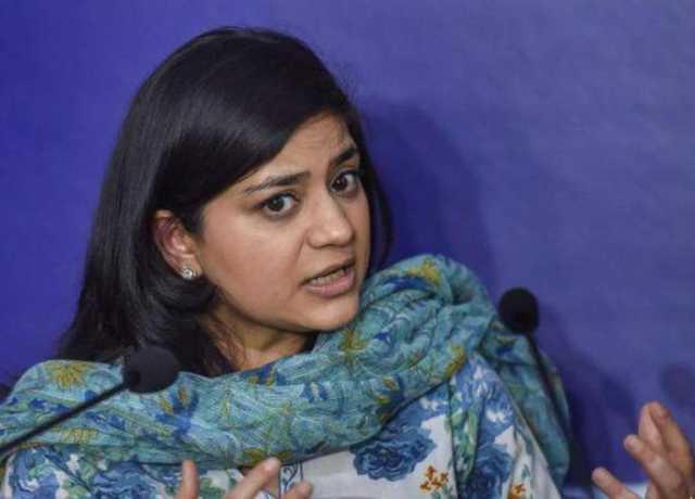 کشمیر میں اگر سب کچھ معمول پر ہے تو جامع مسجد کیوں بند ہے، التجا مفتی