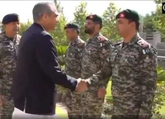 وزیر داخلہ محسن نقوی کا ایف سی ہیڈکوارٹر وانا کا دورہ
