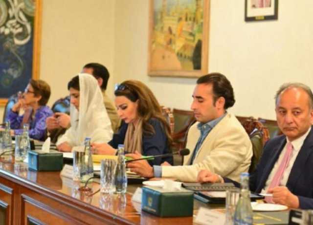 امریکا کا دورہ مکمل، پاکستانی سفارتی وفد برطانیہ پہنچ گیا، امن کی اہمیت پر زور