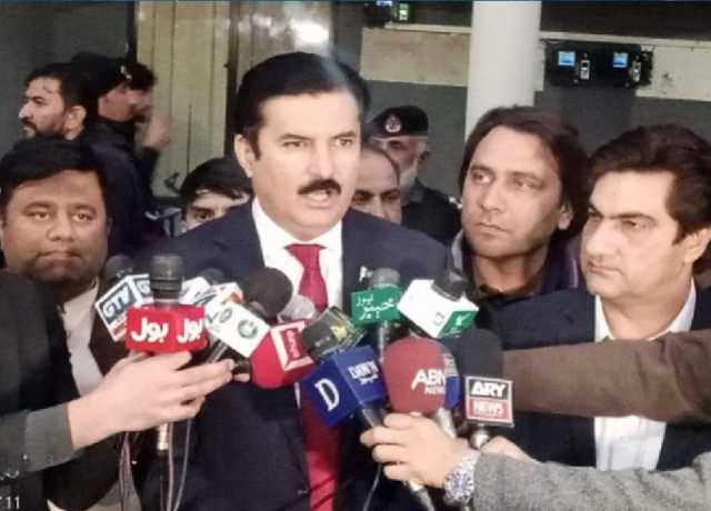 تمام قبائل کو ریاست سے متحد ہوکر بات کرنی ہوگی، فیصل کریم کنڈی