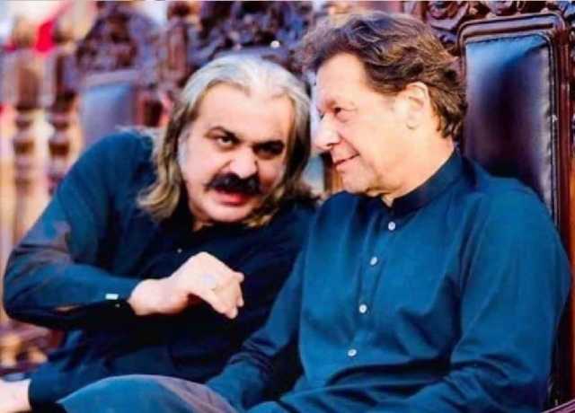 عمران خان کی علی امین کو وزارت اعلیٰ چھوڑنے کی ہدایت، ترجمان وزیر اعلیٰ کا اہم بیان سامنے آگیا