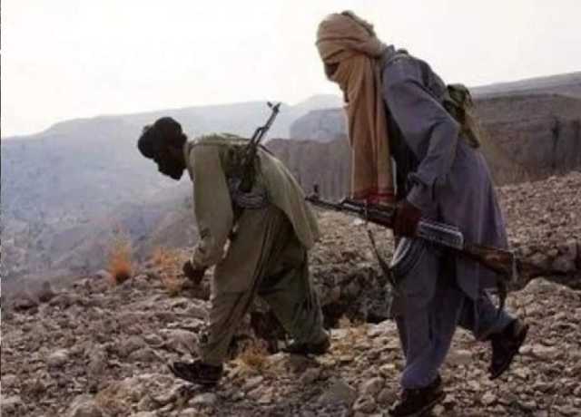 کرک میں دہشتگردوں کا ایف سی کی گاڑی پر حملہ، 3 اہلکار اور ڈرائیور شہید