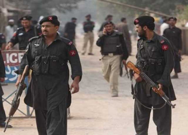کرک، فتنہ الہندوستان کے دہشت گردوں کا حملہ، 4 ایف سی اہلکار شہید