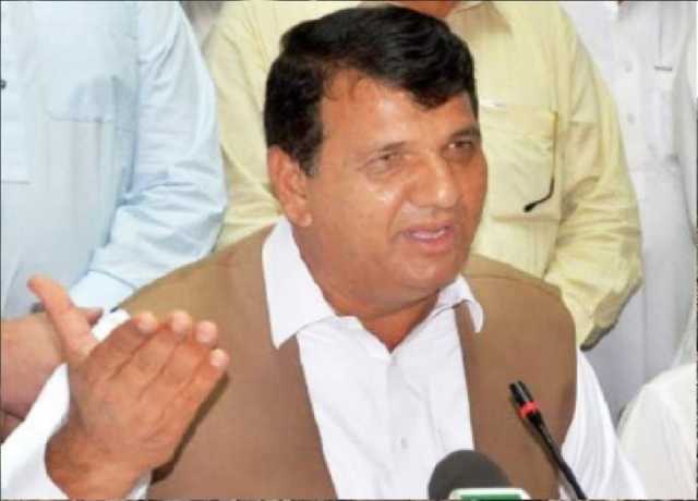 خیبر پختونخوا میں حکومت کی تبدیلی خارج از امکان نہیں، امیر مقام