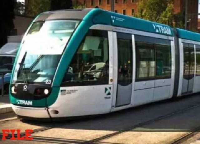 لاہور شہر میں اب الیکٹرک ٹرام بھی دوڑنے کیلئے تیار