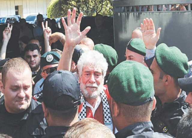 لبنانی مجاہد جارج ابراہیم عبداللہ فرانس سے 40 سال قید کاٹ کر گھر پہنچ گئے