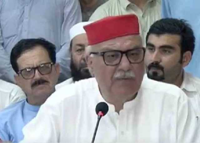پی ٹی آئی، اے پی سی بلائے تو ہم جائیں گے، میاں افتخار حسین