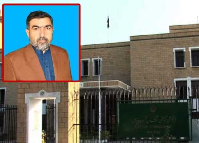 عبدالطیف چترالی نااہل قرار، الیکشن کمیشن نے محفوظ فیصلہ سنا دیا