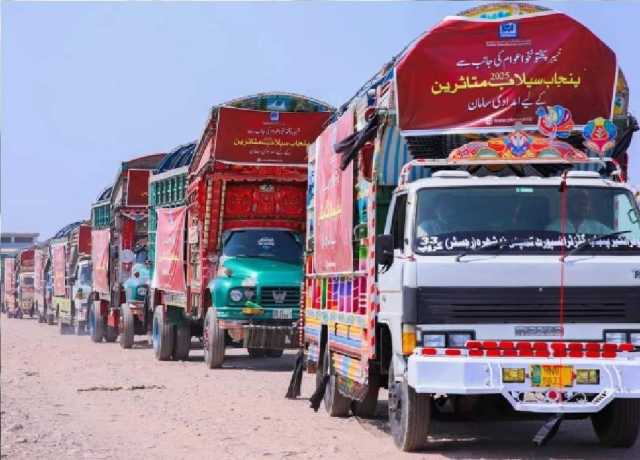 پشاور، الخدمت کی جانب سے 8 ٹرکوں پر مشتمل امدادی سامان پنجاب روانہ