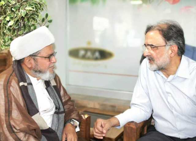 علامہ ڈاکٹر شبیر حسن میثمی کی قمر زمان قائرہ سے سکردو انٹرنیشنل ایئرپورٹ پر اہم ملاقات