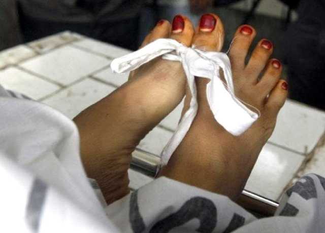 کراچی میں نامعلوم لاشیں ملنے کا سلسلہ جاری، خاتون کی مسخ شدہ لاش برآمد