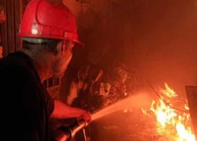 کراچی، عمارت میں آگ لگنے سے 2 خواتین جاں بحق