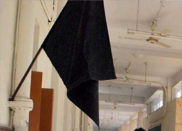 پشاور، وکلاء کا صوبہ بھر میں عدالتی بائیکاٹ، قتل اور پولیس تشدد کیخلاف احتجاج