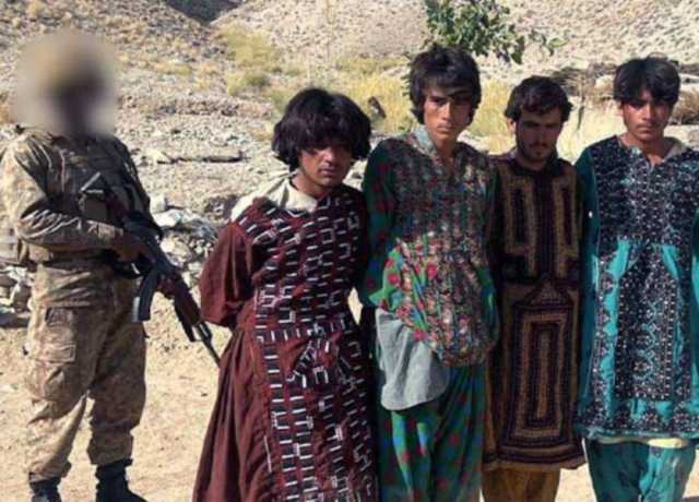 سکیورٹی فورسز کی کارروائی، خواتین کا لباس پہن کر فرار ہونیوالے 4 دہشتگرد گرفتار
