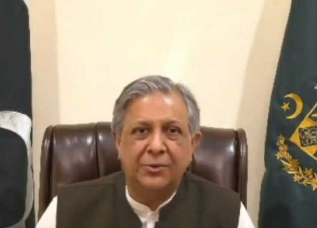 آزاد کشمیر کی 12 نشستوں کا معاملہ آئینی، سوچ سمجھ کر بات کرنی چاہیے، اعظم نزیر تارڑ