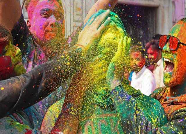 سندھ حکومت کا ہندو برادری کے لئے ہولی کے تہوار پر عام تعطیل کا اعلان