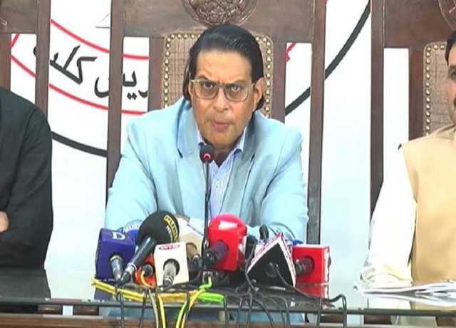 عمران خان ڈیل نہیں کرینگے، سر اُٹھا کر واپس آئیں گے، سلمان اکرم راجہ