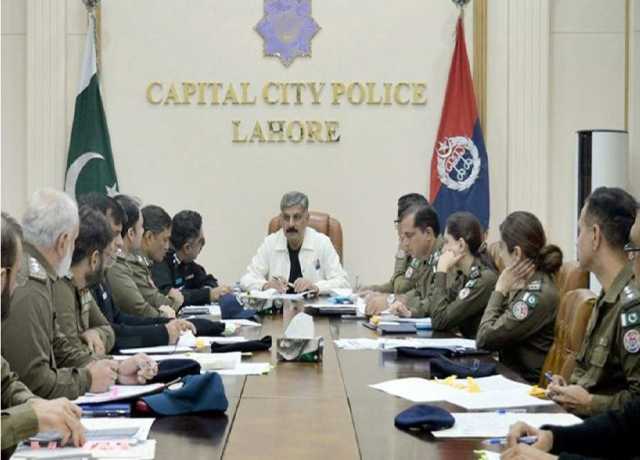 غیرقانونی افغان باشندوں کے انخلاء سے متعلق اہم اجلاس