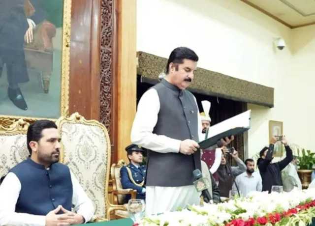 سہیل آفریدی کابینہ میں شامل 10 وزراء، مشیروں، معاونین خصوصی کو قلمدان تفویض