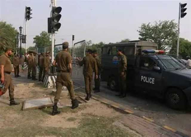 وزیراعلیٰ پنجاب کے روٹ پر مشکوک گاڑیاں، قافلے کو روک لیا گیا