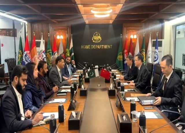 چین نے پنجاب حکومت کو چینی سرمایہ کاروں کیلئے بلٹ پروف گاڑی دیدی