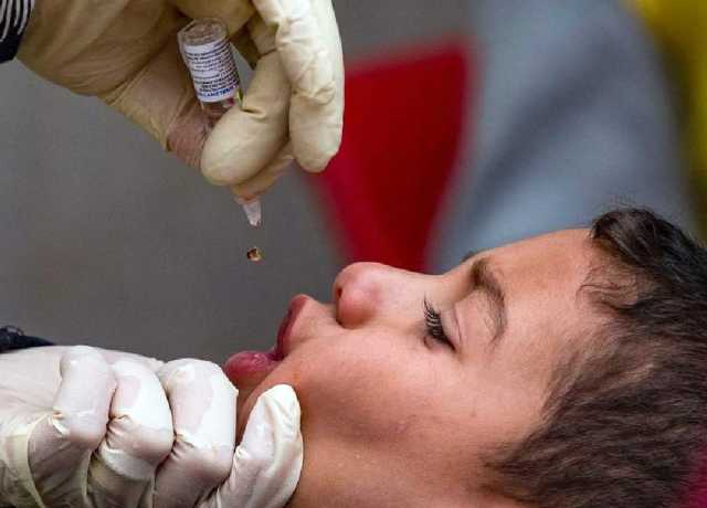 سندھ، بچوں کی ویکسینیشن مہم کے دوران پروپیگنڈا و ویکسین نہ پلانے والوں کیخلاف کارروائی