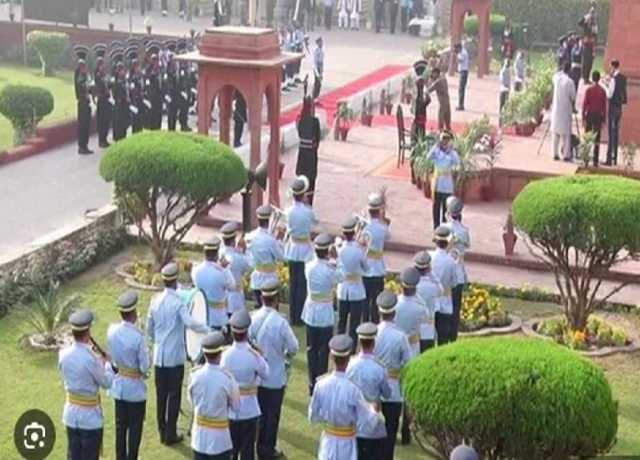 شاعرِمشرق، مفکرِ پاکستان ڈاکٹر علامہ محمد اقبال کا 148 واں یومِ پیدائش، گارڈز تبدیلی کی پروقار تقریب