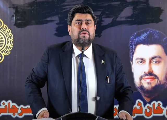 کراچی کی قسمت کا فیصلہ امیر نہیں غریب کریں گے، گورنر سندھ