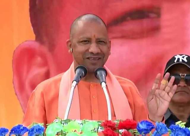 اترپردیش کے اسکولوں میں 'وندے ماترم' لازمی قرار دیا جائیگا، یوگی آدتیہ ناتھ
