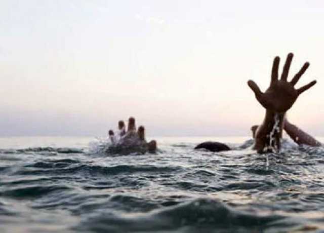 کراچی، سمندر پر نہاتے ہوئے میڈیکل یونیورسٹی کے 5 طلبہ ڈوب گئے، 3 لاشیں نکال لی گئیں
