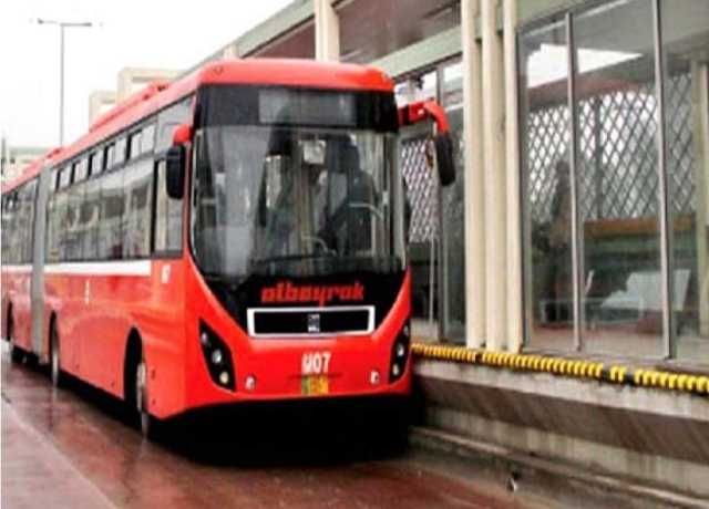 لاہور، میٹرو بس میں ٹوکن سسٹم ختم، نیا ٹکٹ سسٹم متعارف