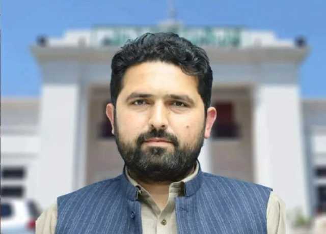 امن جرگہ، یہاں بم پھٹتا ہے تو وہ یہ نہیں دیکھتا کہ کس پارٹی سے ہے، وزیراعلیٰ کے پی