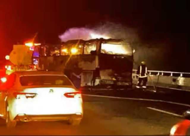 سعودی عرب، بھارتی زائرین کی بس کو المناک حادثہ، 42 جاں بحق