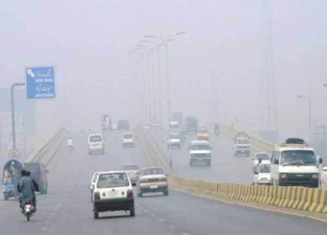 شدید دھند کی وجہ سے پشاور موٹر وے بند