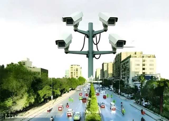 کراچی میں بھاری بھرکم ای چالان سے پریشان عوام کو کچھ ریلیف ملنے کا امکان