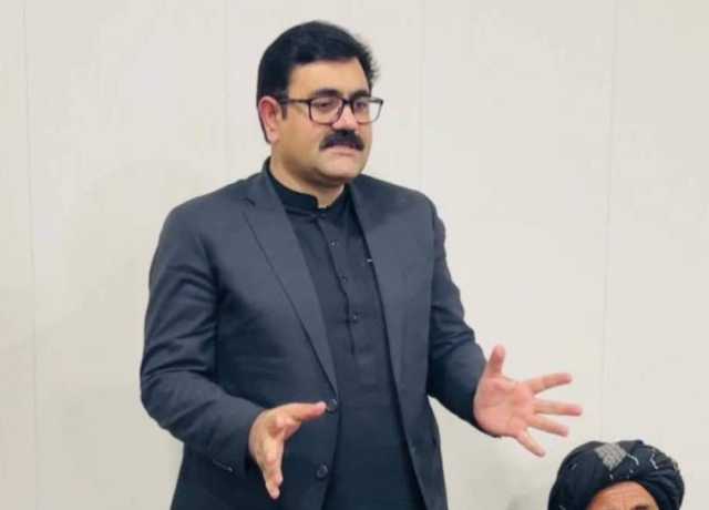 دوستین ڈومکی کا وزیراعلیٰ سرفراز بگٹی سے متعلق بیان غیر ذمہ دارانہ ہے، بخت کاکڑ